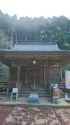 小新屋観音の本殿・本堂