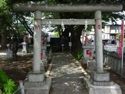 桜森稲荷神社の鳥居