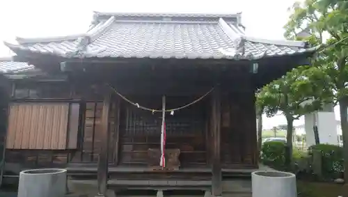 鵜森稲荷神社の本殿・本堂