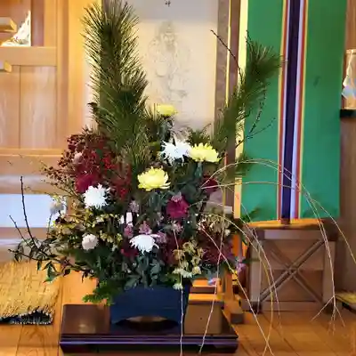 白根三吉神社のその他建物