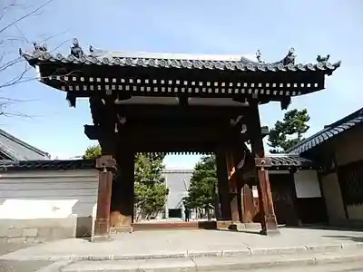 百萬遍知恩寺の山門・神門