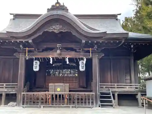 亀田八幡宮の本殿