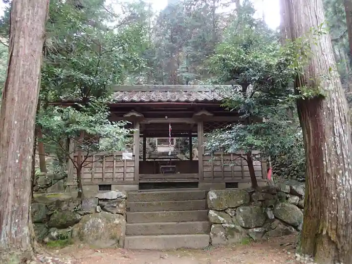 石上神社の本殿・本堂