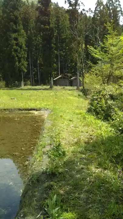 温泉神社の周辺