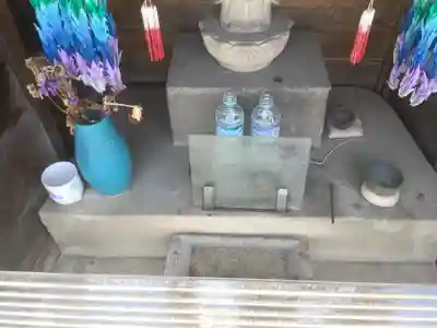 無縁地蔵堂のその他建物