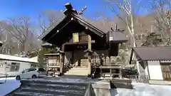 湯澤神社の本殿