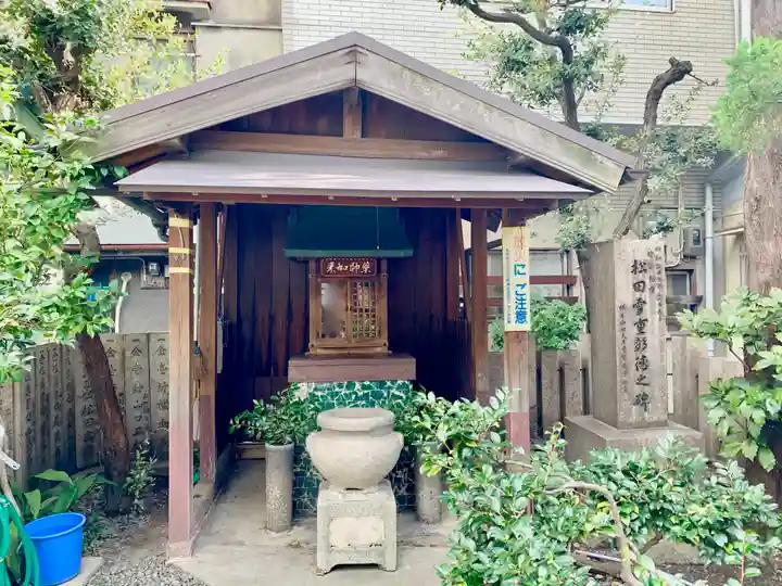松乃木大明神の末社・摂社