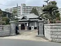 高徳寺の{uncategorized: "未分類", other: "その他", undefined: "問題あり", building: "その他建物", grave: "お墓", sacred_gate: "鳥居", guardian: "狛犬", statue: "像", buddha: "仏像", history: "歴史", nature: "自然", garden: "庭園", animal: "動物", pagoda: "塔", temizu: "手水舎", mountain_gate: "山門・神門", sanctuary: "本殿・本堂", subordinate: "末社・摂社", art: "芸術", scenery: "景色", jizo: "地蔵", ema: "絵馬", goshuin: "御朱印", omikuji: "おみくじ", items: "授与品その他", amulet: "お守り", goshuincho: "御朱印帳", eats: "食事", festival: "お祭り", votive_dance: "神楽", shichigosan: "七五三参", wedding: "結婚式", experience: "体験その他", initially: "初詣", around: "周辺", anti_infection: "感染症対策"}
