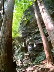 小菅神社奥社の建物その他