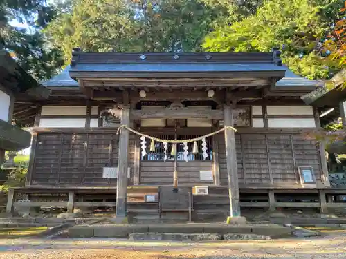 若宮八幡神社の本殿