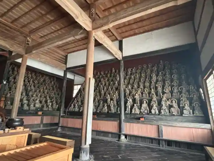天寧寺の{uncategorized: "未分類", other: "その他", undefined: "問題あり", building: "その他建物", grave: "お墓", sacred_gate: "鳥居", guardian: "狛犬", statue: "像", buddha: "仏像", history: "歴史", nature: "自然", garden: "庭園", animal: "動物", pagoda: "塔", temizu: "手水舎", mountain_gate: "山門・神門", sanctuary: "本殿・本堂", subordinate: "末社・摂社", art: "芸術", scenery: "景色", jizo: "地蔵", ema: "絵馬", goshuin: "御朱印", omikuji: "おみくじ", items: "授与品その他", amulet: "お守り", goshuincho: "御朱印帳", eats: "食事", festival: "お祭り", votive_dance: "神楽", shichigosan: "七五三参", wedding: "結婚式", experience: "体験その他", initially: "初詣", around: "周辺", anti_infection: "感染症対策"}