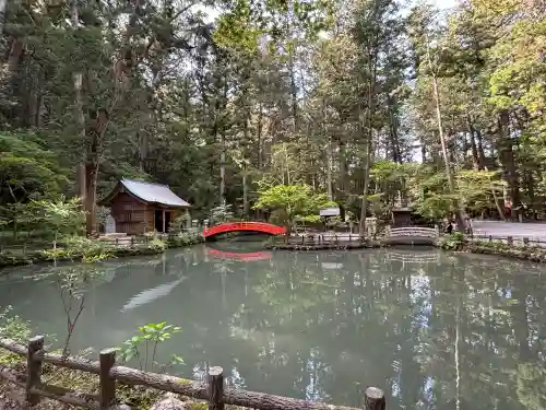 小國神社の{uncategorized: "未分類", other: "その他", undefined: "問題あり", building: "その他建物", grave: "お墓", sacred_gate: "鳥居", guardian: "狛犬", statue: "像", buddha: "仏像", history: "歴史", nature: "自然", garden: "庭園", animal: "動物", pagoda: "塔", temizu: "手水舎", mountain_gate: "山門・神門", sanctuary: "本殿・本堂", subordinate: "末社・摂社", art: "芸術", scenery: "景色", jizo: "地蔵", ema: "絵馬", goshuin: "御朱印", omikuji: "おみくじ", items: "授与品その他", amulet: "お守り", goshuincho: "御朱印帳", eats: "食事", festival: "お祭り", votive_dance: "神楽", shichigosan: "七五三参", wedding: "結婚式", experience: "体験その他", initially: "初詣", around: "周辺", anti_infection: "感染症対策"}