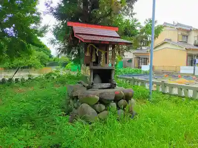 神明社の末社・摂社