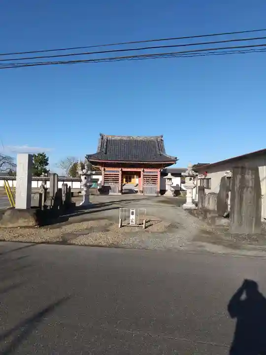 普門寺の山門・神門