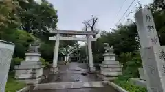 立川熊野神社の鳥居