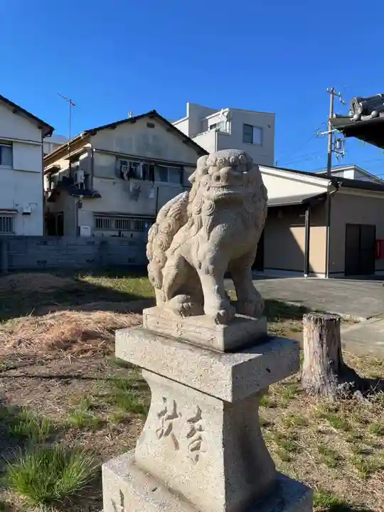伊弉諾神社の狛犬