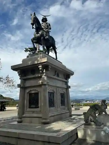 宮城縣護國神社の像