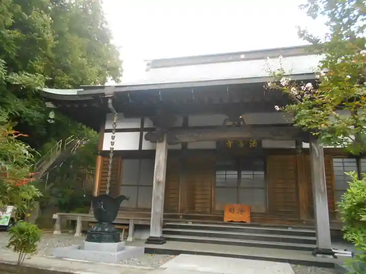 法善寺の本殿・本堂