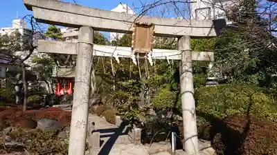天祖諏訪神社の末社・摂社