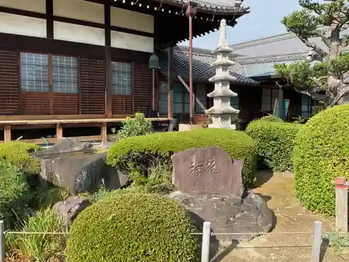 徳林寺の塔