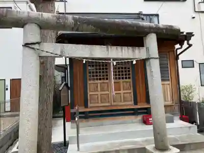 稲荷神社の鳥居