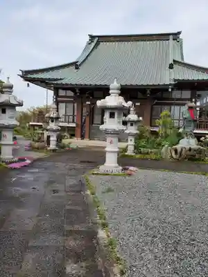 泉竜寺(乙女不動尊)の本殿・本堂