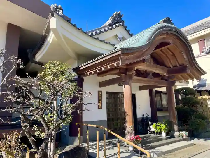 玄静院の{uncategorized: "未分類", other: "その他", undefined: "問題あり", building: "その他建物", grave: "お墓", sacred_gate: "鳥居", guardian: "狛犬", statue: "像", buddha: "仏像", history: "歴史", nature: "自然", garden: "庭園", animal: "動物", pagoda: "塔", temizu: "手水舎", mountain_gate: "山門・神門", sanctuary: "本殿・本堂", subordinate: "末社・摂社", art: "芸術", scenery: "景色", jizo: "地蔵", ema: "絵馬", goshuin: "御朱印", omikuji: "おみくじ", items: "授与品その他", amulet: "お守り", goshuincho: "御朱印帳", eats: "食事", festival: "お祭り", votive_dance: "神楽", shichigosan: "七五三参", wedding: "結婚式", experience: "体験その他", initially: "初詣", around: "周辺", anti_infection: "感染症対策"}
