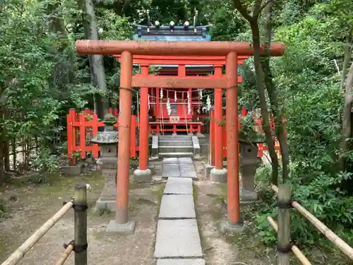 越ヶ谷久伊豆神社の鳥居