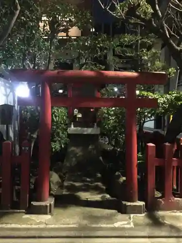 梅森稲荷神社の鳥居