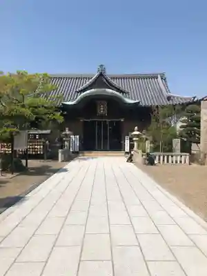 柿本神社の本殿・本堂