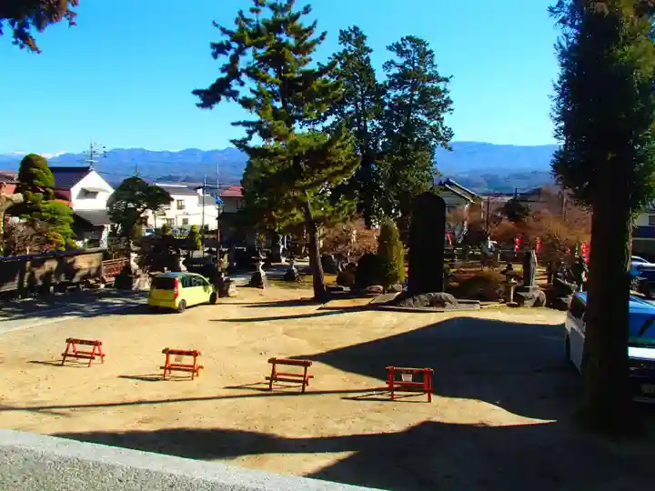 鳩ヶ嶺八幡宮のその他建物