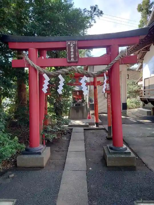 西堀氷川神社の末社・摂社