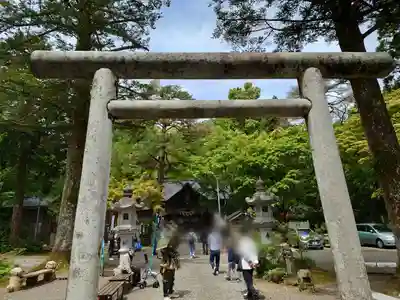 春日山神社(新潟県)