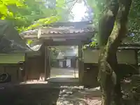 覚勝院の山門・神門
