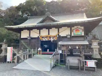 闘鶏神社の本殿・本堂