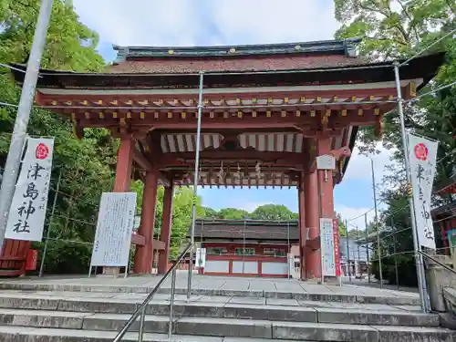 津島神社の山門・神門