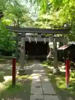 四合稲荷神社の鳥居