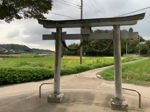 八剱神社の鳥居