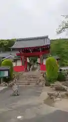 赤岩寺の山門