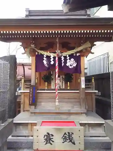 胡桃下稲荷神社の本殿