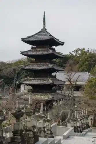 八事山 興正寺の塔