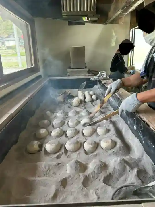 有明樹玉神社の{uncategorized: "未分類", other: "その他", undefined: "問題あり", building: "その他建物", grave: "お墓", sacred_gate: "鳥居", guardian: "狛犬", statue: "像", buddha: "仏像", history: "歴史", nature: "自然", garden: "庭園", animal: "動物", pagoda: "塔", temizu: "手水舎", mountain_gate: "山門・神門", sanctuary: "本殿・本堂", subordinate: "末社・摂社", art: "芸術", scenery: "景色", jizo: "地蔵", ema: "絵馬", goshuin: "御朱印", omikuji: "おみくじ", items: "授与品その他", amulet: "お守り", goshuincho: "御朱印帳", eats: "食事", festival: "お祭り", votive_dance: "神楽", shichigosan: "七五三参", wedding: "結婚式", experience: "体験その他", initially: "初詣", around: "周辺", anti_infection: "感染症対策"}