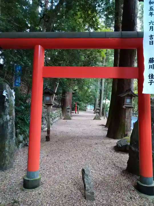 丹生川上神社(中社)(奈良県)