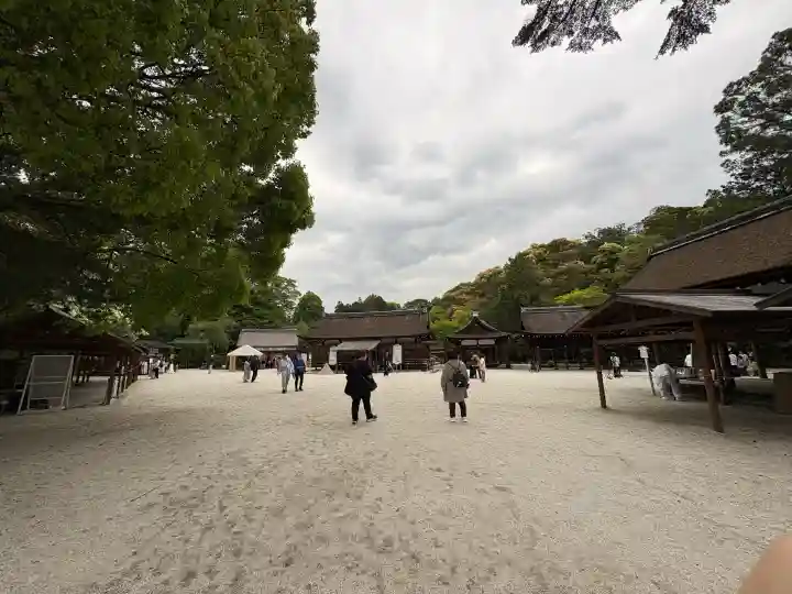 賀茂別雷神社(上賀茂神社)の{uncategorized: "未分類", other: "その他", undefined: "問題あり", building: "その他建物", grave: "お墓", sacred_gate: "鳥居", guardian: "狛犬", statue: "像", buddha: "仏像", history: "歴史", nature: "自然", garden: "庭園", animal: "動物", pagoda: "塔", temizu: "手水舎", mountain_gate: "山門・神門", sanctuary: "本殿・本堂", subordinate: "末社・摂社", art: "芸術", scenery: "景色", jizo: "地蔵", ema: "絵馬", goshuin: "御朱印", omikuji: "おみくじ", items: "授与品その他", amulet: "お守り", goshuincho: "御朱印帳", eats: "食事", festival: "お祭り", votive_dance: "神楽", shichigosan: "七五三参", wedding: "結婚式", experience: "体験その他", initially: "初詣", around: "周辺", anti_infection: "感染症対策"}