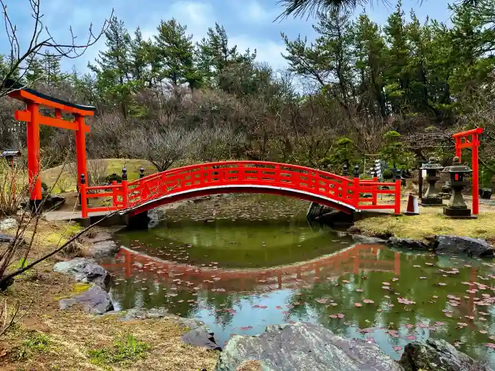 高山稲荷神社(青森県)