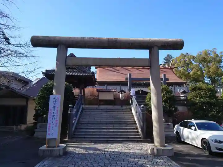 高﨑神社の鳥居