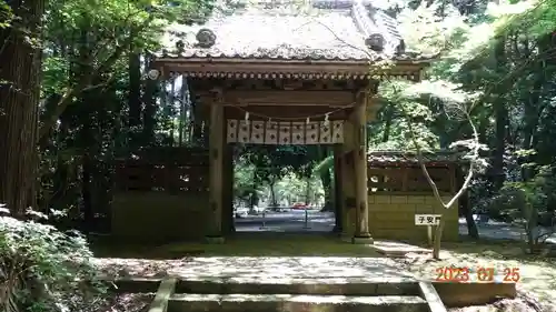 元三大師安楽寺の山門・神門