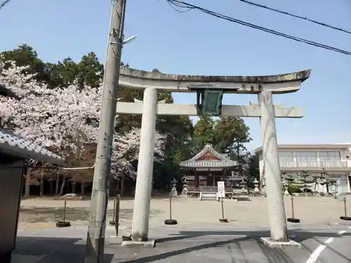 東日尊神社の鳥居