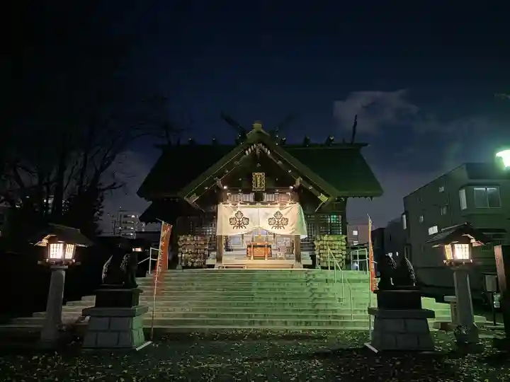 札幌諏訪神社の本殿・本堂