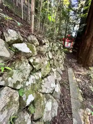 北畠神社の{uncategorized: "未分類", other: "その他", undefined: "問題あり", building: "その他建物", grave: "お墓", sacred_gate: "鳥居", guardian: "狛犬", statue: "像", buddha: "仏像", history: "歴史", nature: "自然", garden: "庭園", animal: "動物", pagoda: "塔", temizu: "手水舎", mountain_gate: "山門・神門", sanctuary: "本殿・本堂", subordinate: "末社・摂社", art: "芸術", scenery: "景色", jizo: "地蔵", ema: "絵馬", goshuin: "御朱印", omikuji: "おみくじ", items: "授与品その他", amulet: "お守り", goshuincho: "御朱印帳", eats: "食事", festival: "お祭り", votive_dance: "神楽", shichigosan: "七五三参", wedding: "結婚式", experience: "体験その他", initially: "初詣", around: "周辺", anti_infection: "感染症対策"}
